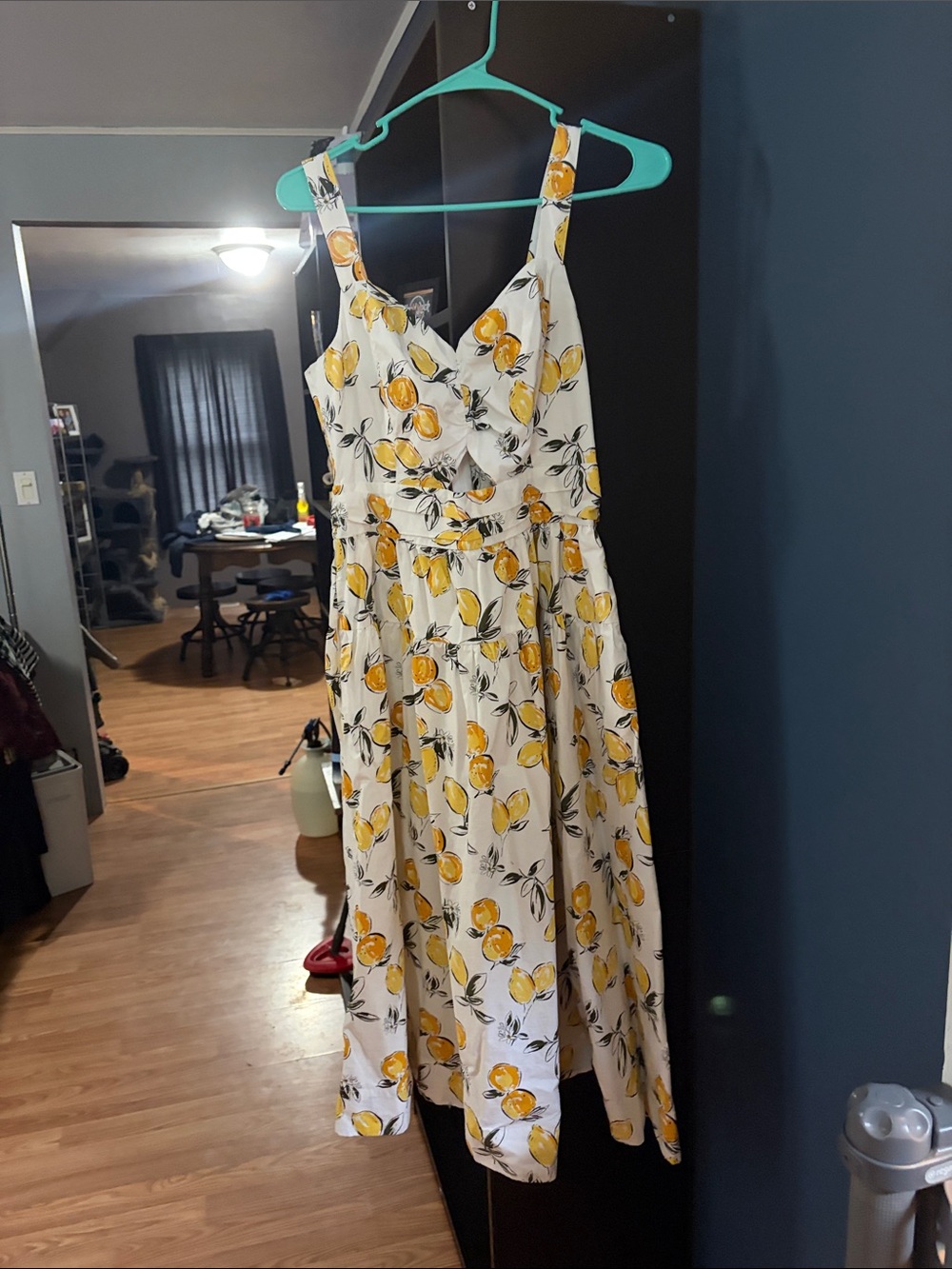 White Lemon-Print Sleeveless Midi Dress with Ruffled Bodice